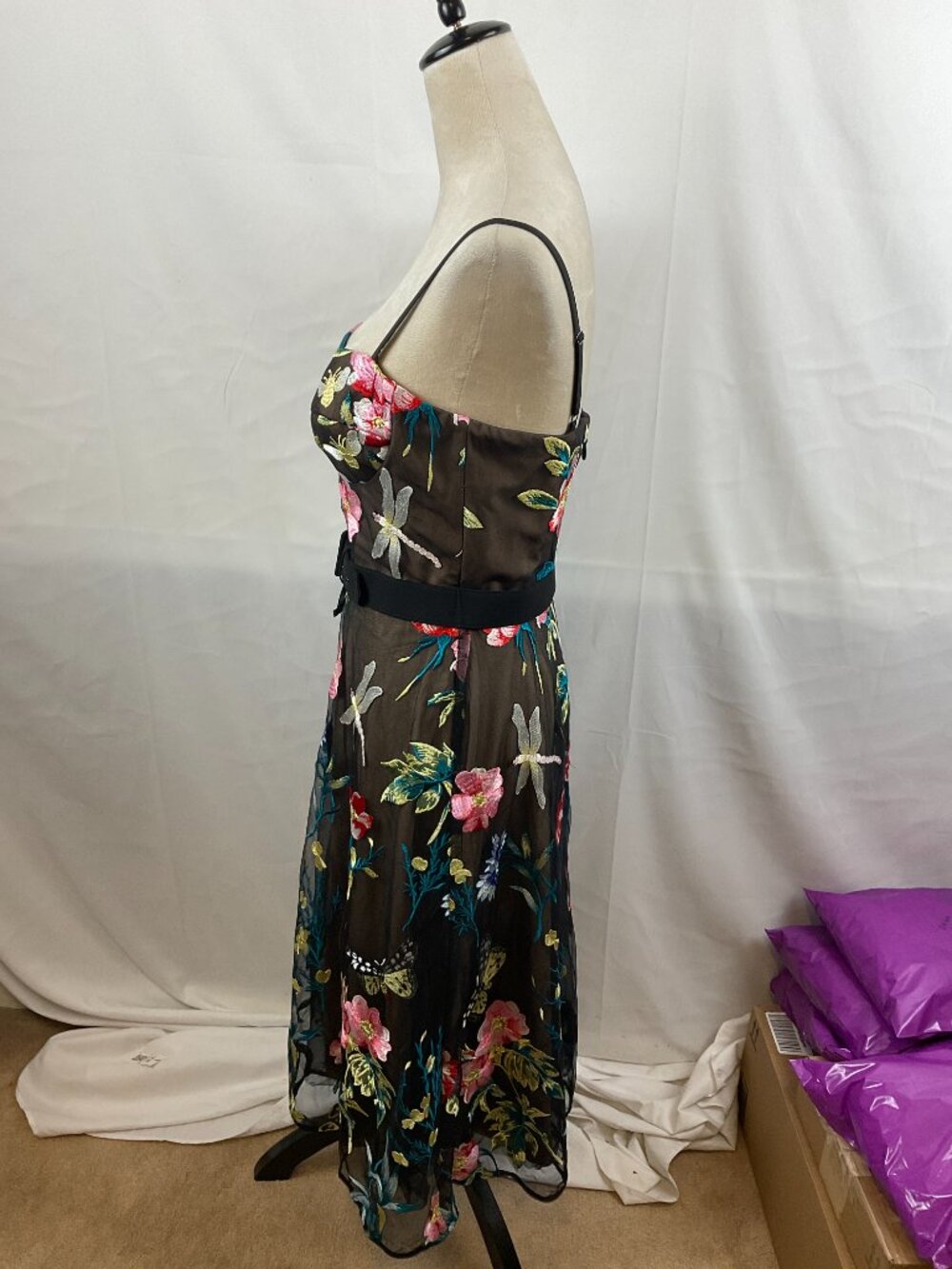 Dress the Population Dress M Black Beige Pink Green Blue Embroidered Overlay - Picture 6 of 11